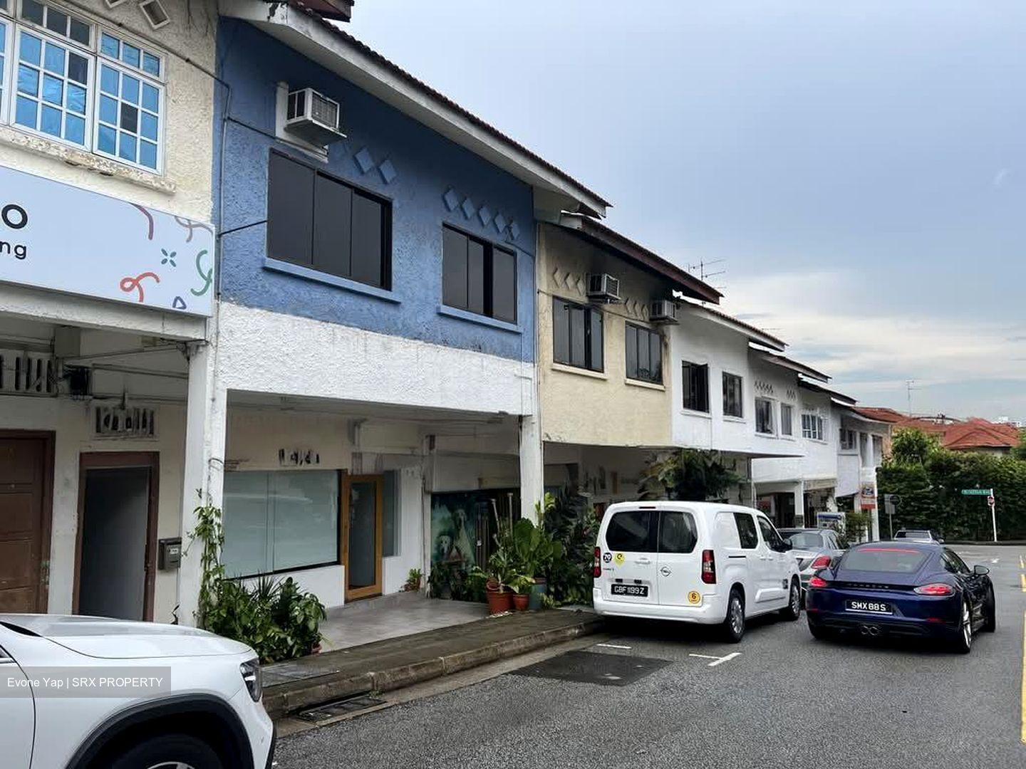 Serangoon Ville (Enbloc) (D19), Retail #596244081
